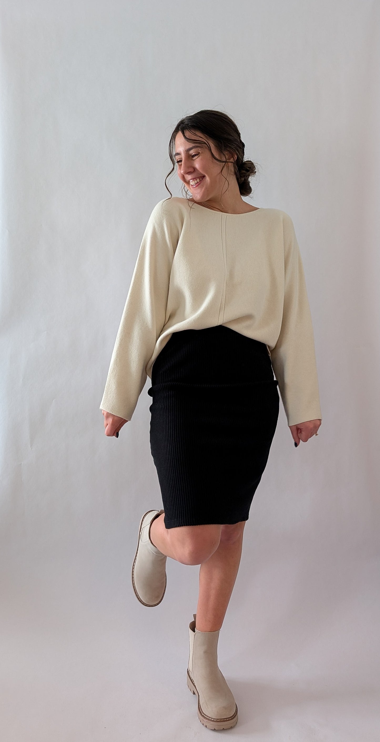 'Avey' Dolman Shoulder Sweater in Ivory
