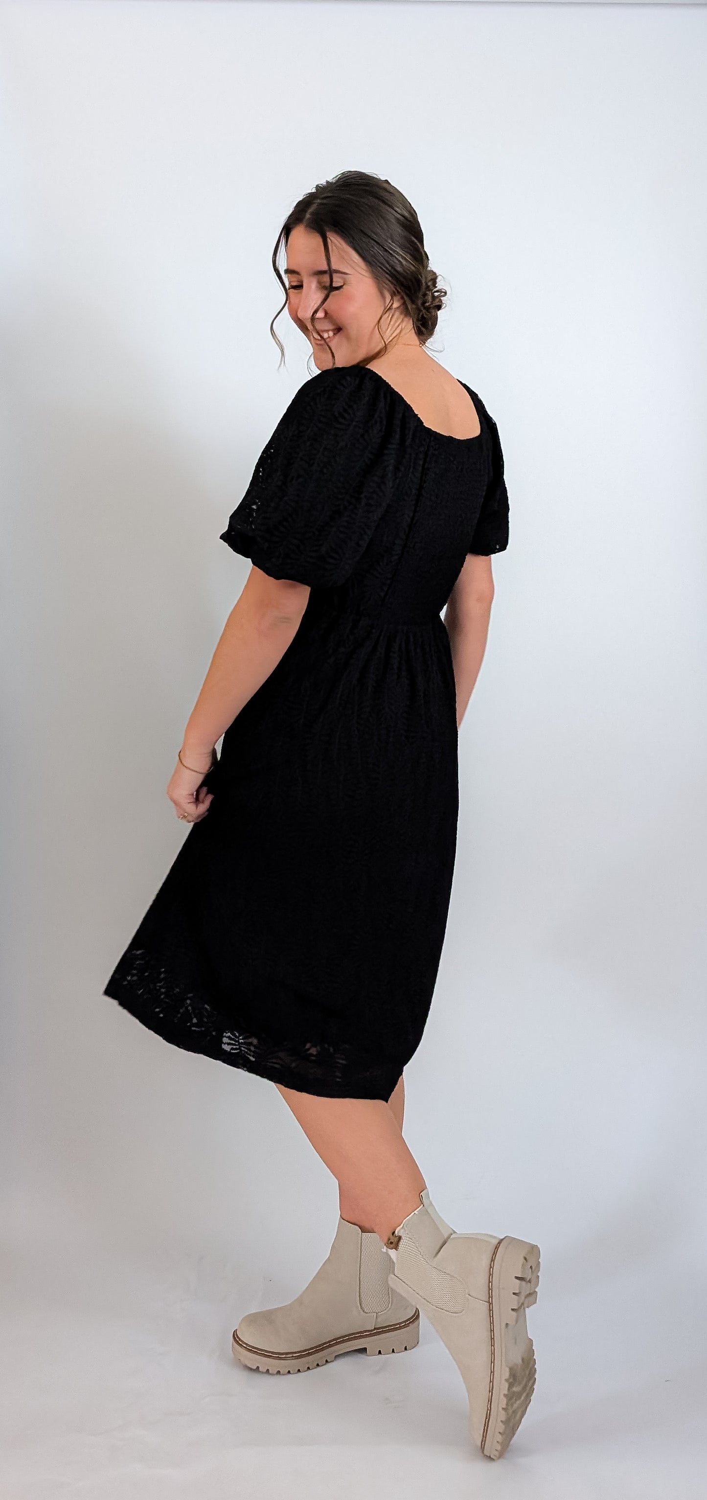 'Elowen' Square Neck Midi Dress in Black