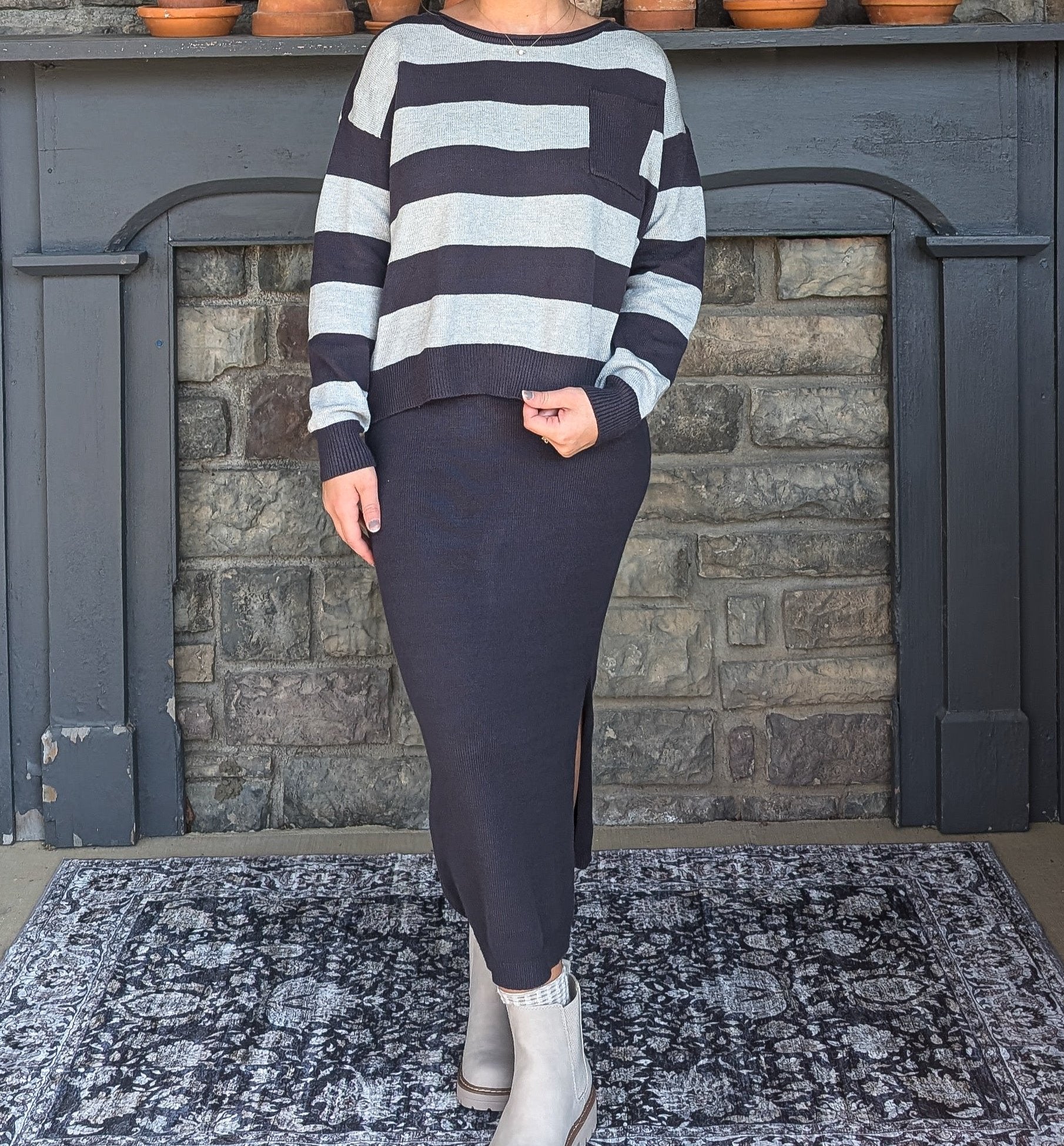 'Suzanne' Stripe Sweater Top in Charcoal