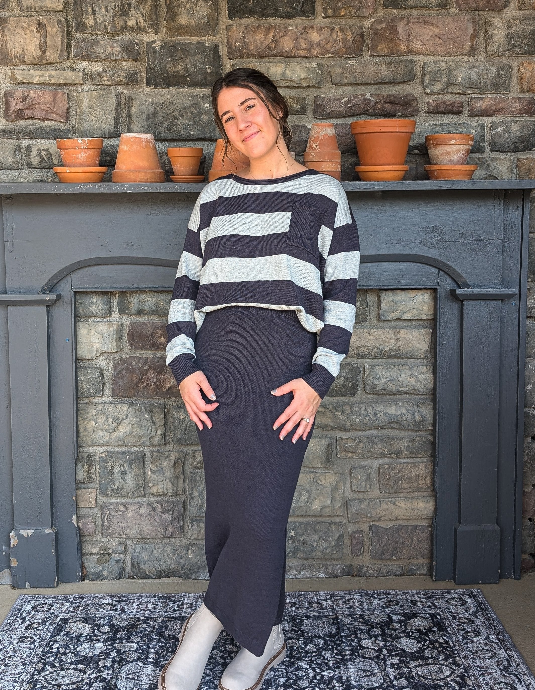 'Suzanne' Midi Sweater Skirt in Charcoal