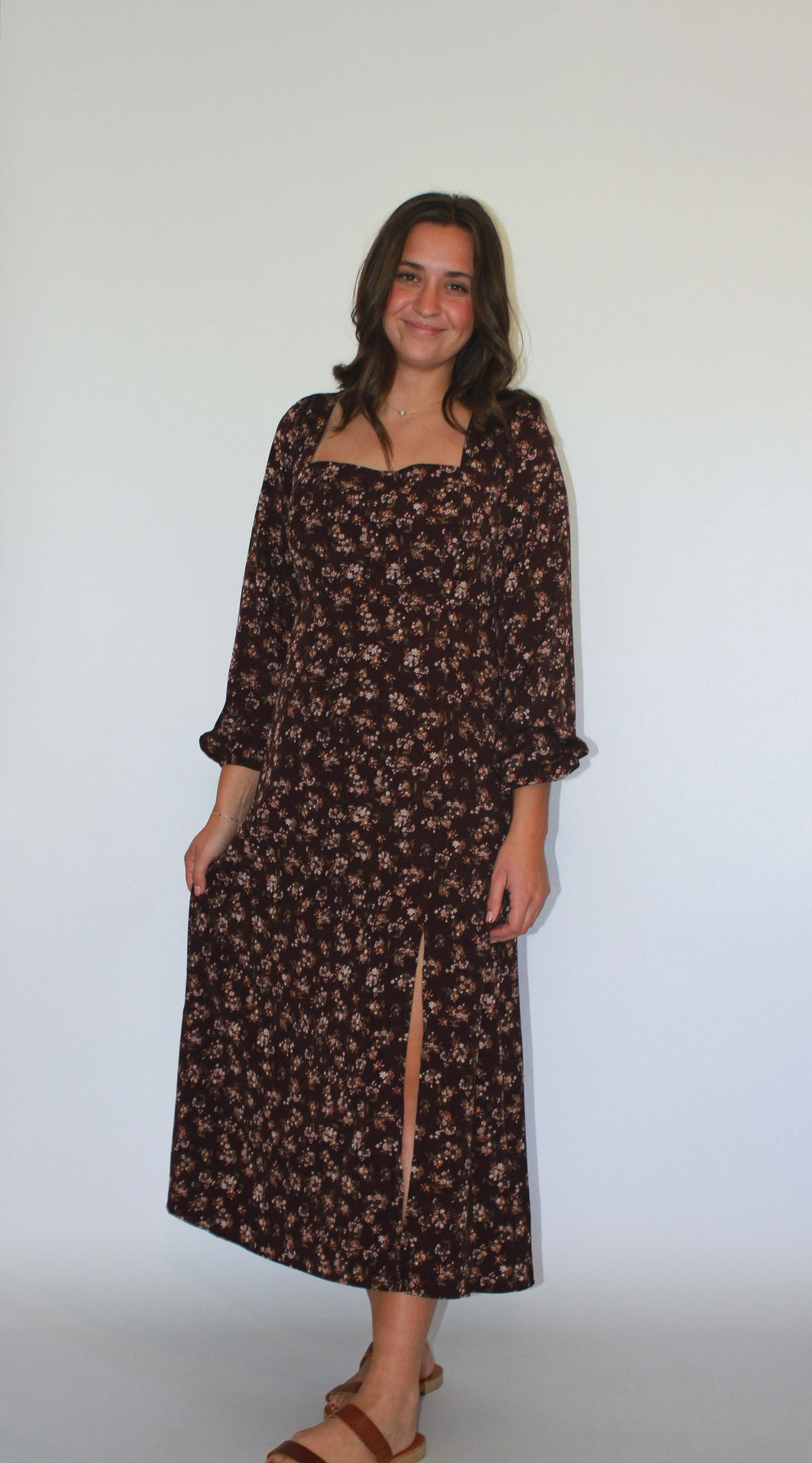 'Rosalie' Square Neck Midi Dress in Dark Burgundy