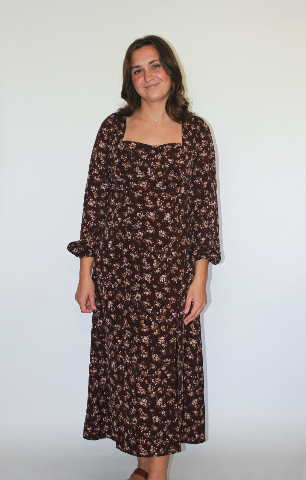 'Rosalie' Square Neck Midi Dress in Dark Burgundy