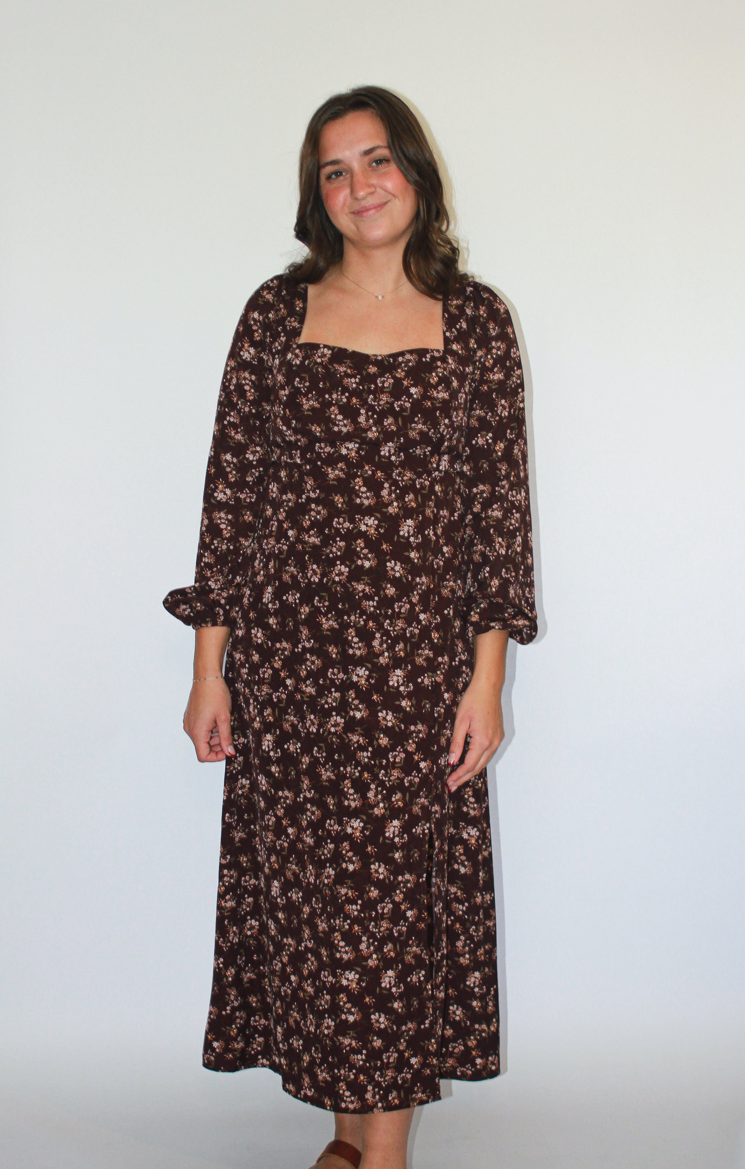 'Rosalie' Square Neck Midi Dress in Dark Burgundy