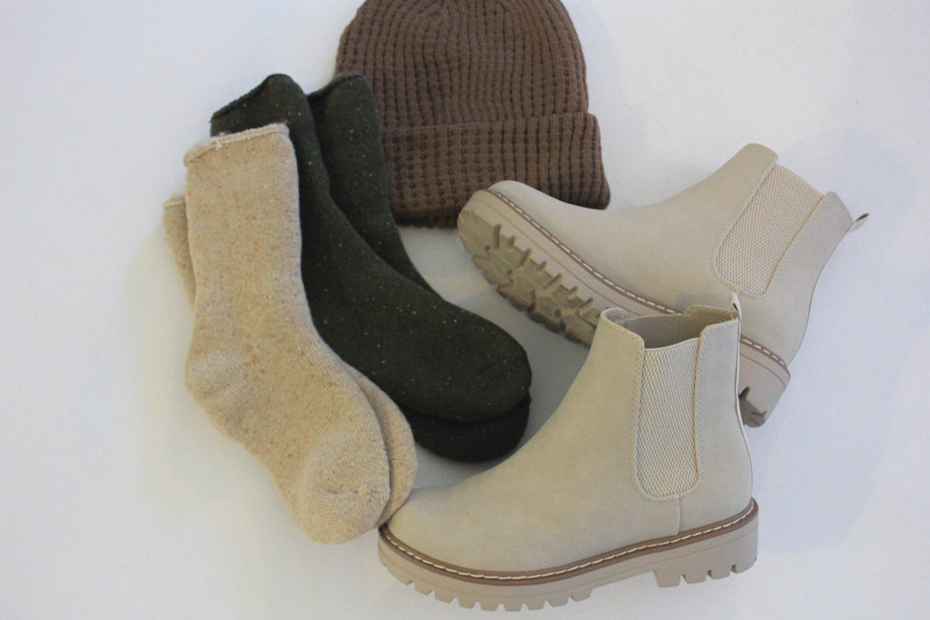 'Kingston' Boots in Sand