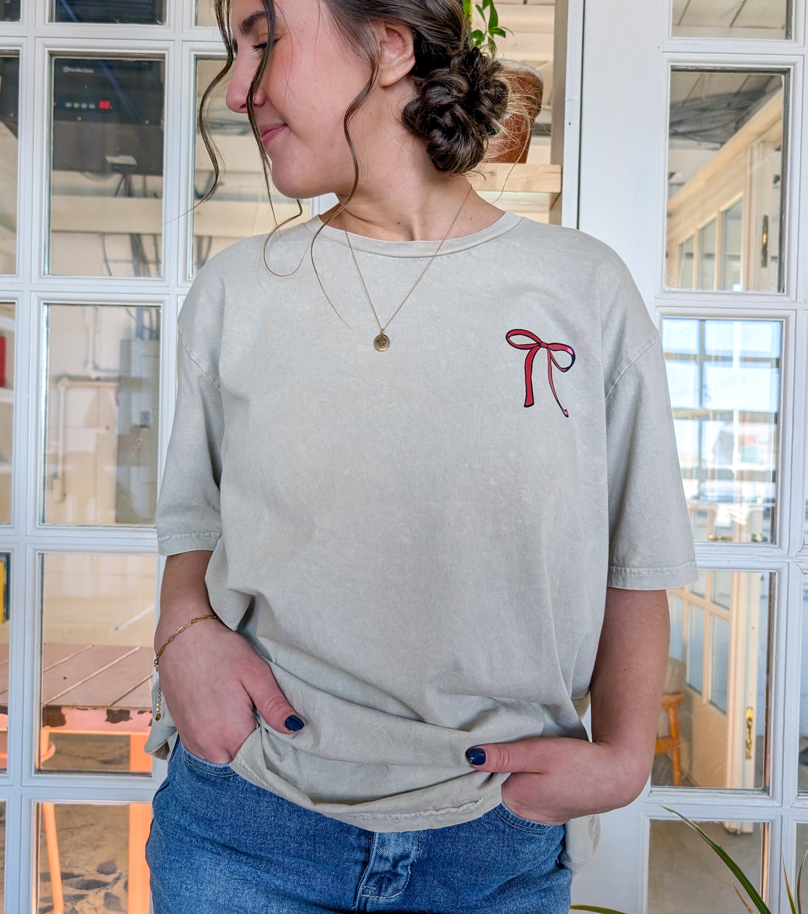 God Says I Am Oversized Graphic Tee