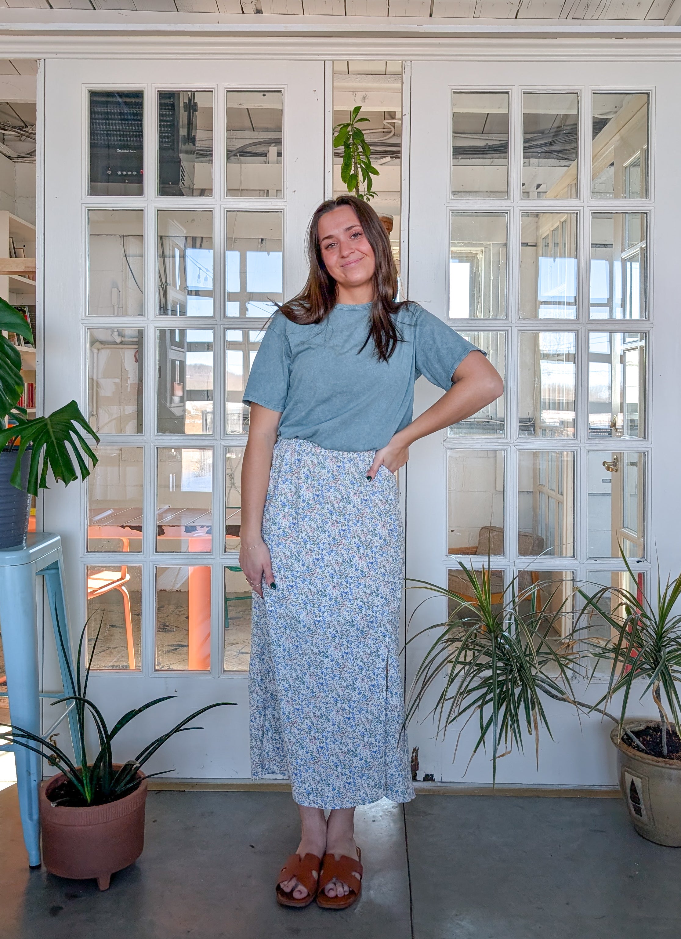 'Kirsten' Floral Midi Skirt in Cream