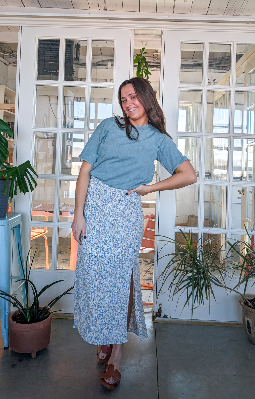 'Kirsten' Floral Midi Skirt in Cream