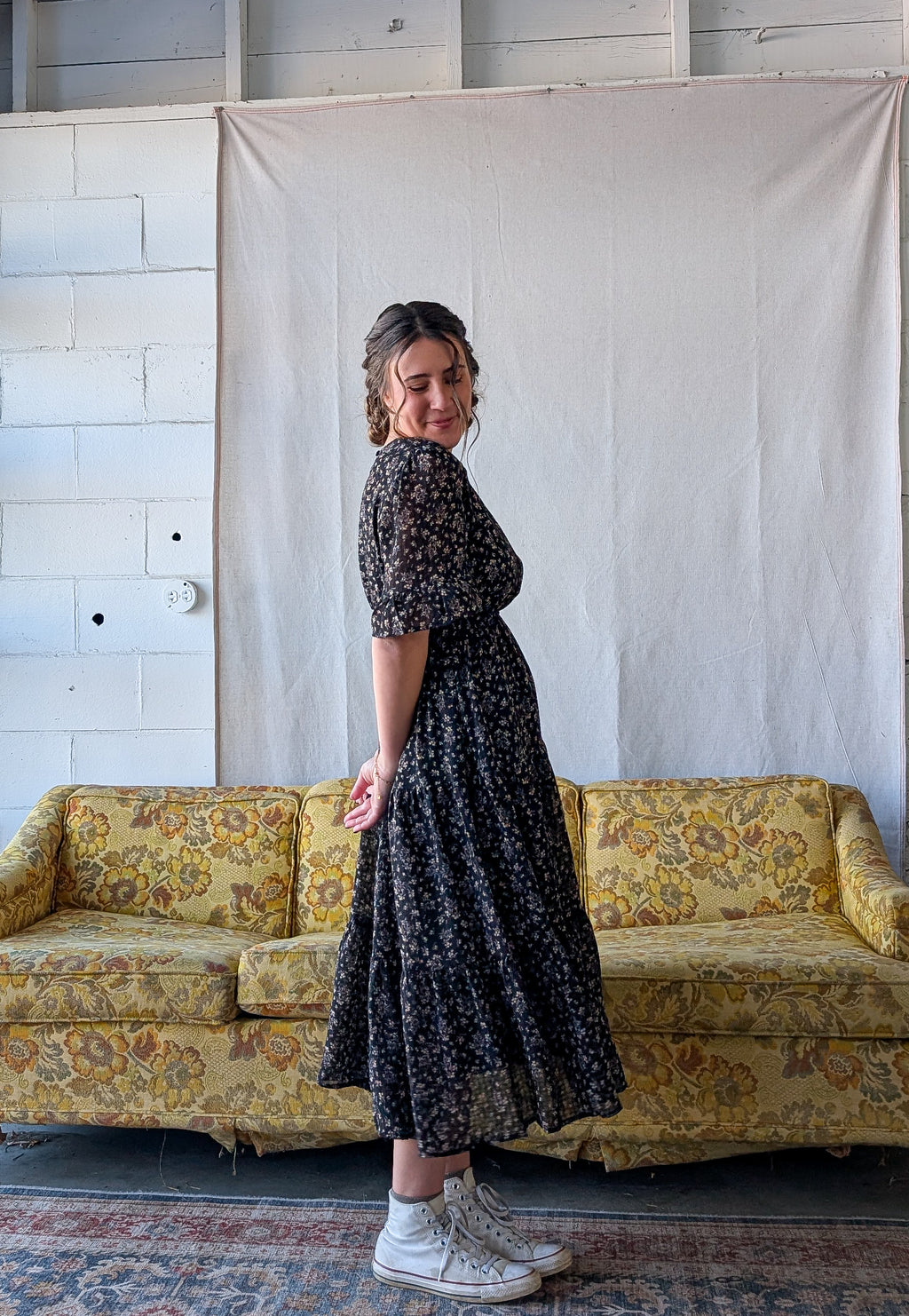 'Estelle' Floral Midi Dress in Black