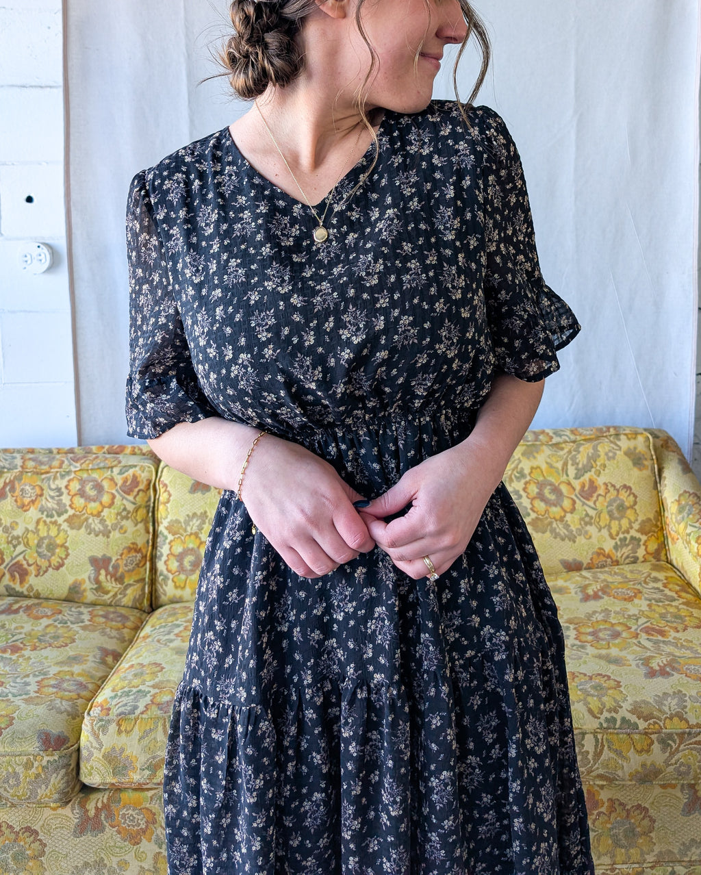 'Estelle' Floral Midi Dress in Black