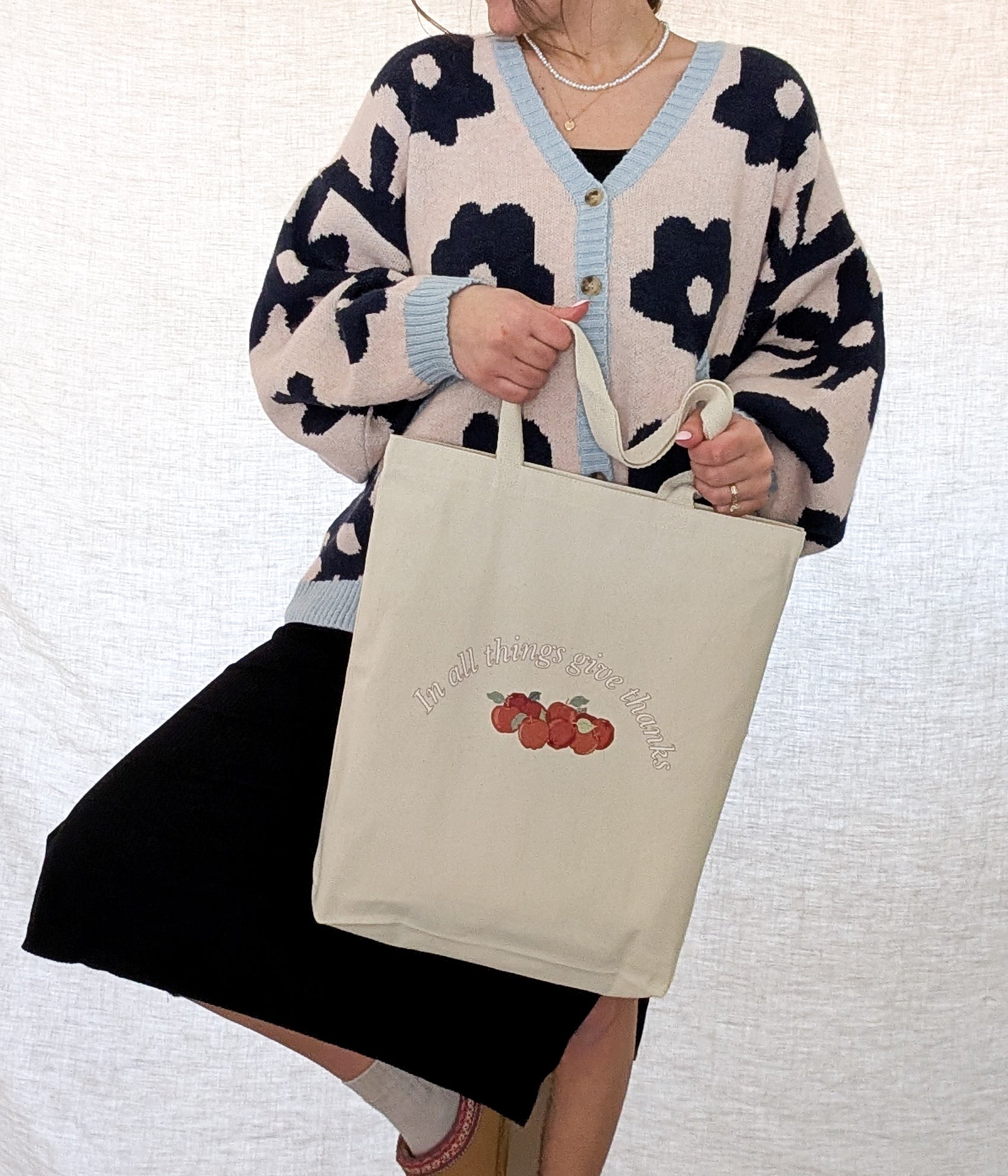 In All Things Give Thanks Tote Bag