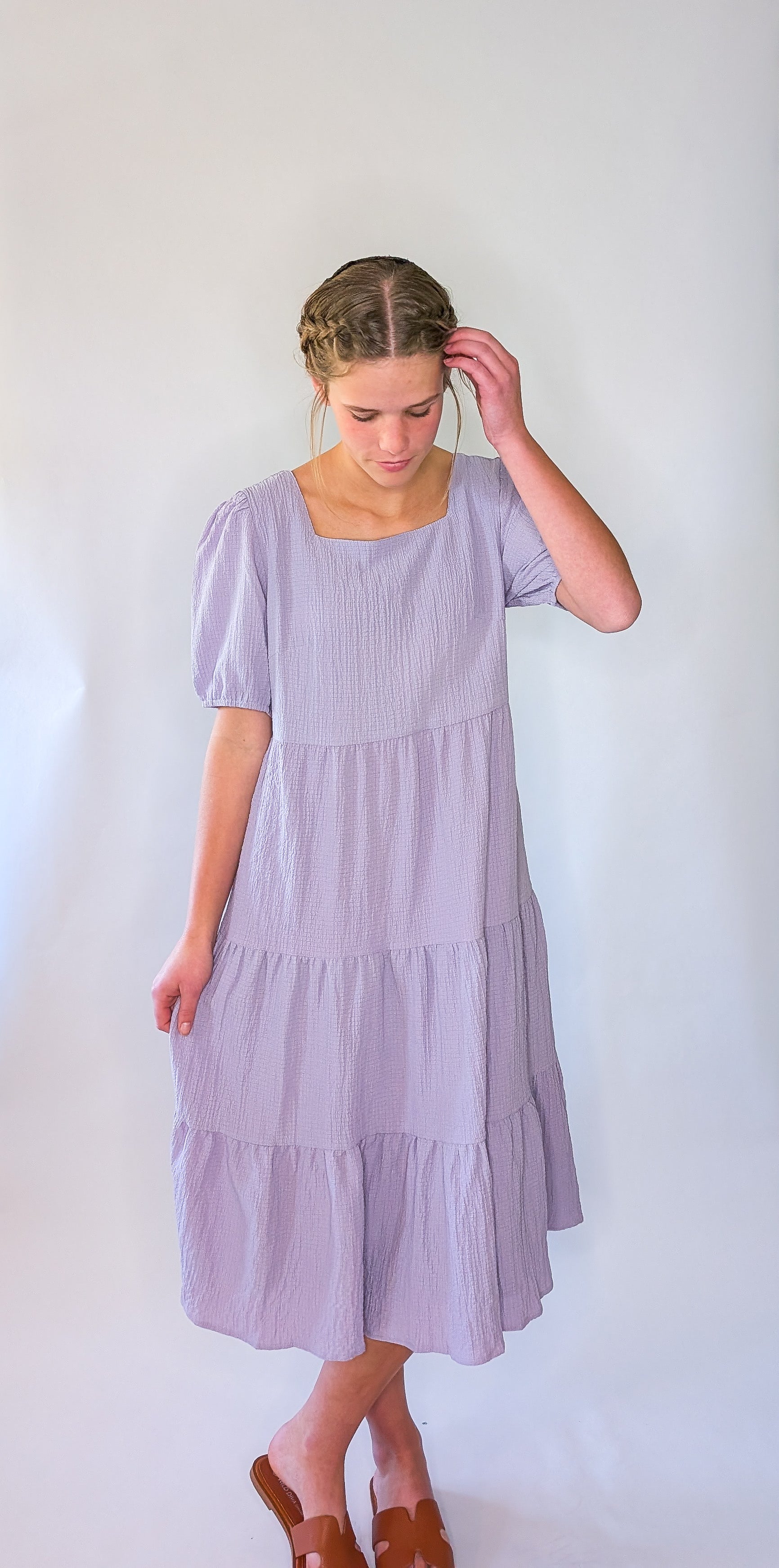 'Vivian' Square Neck Midi Dress in Lavender