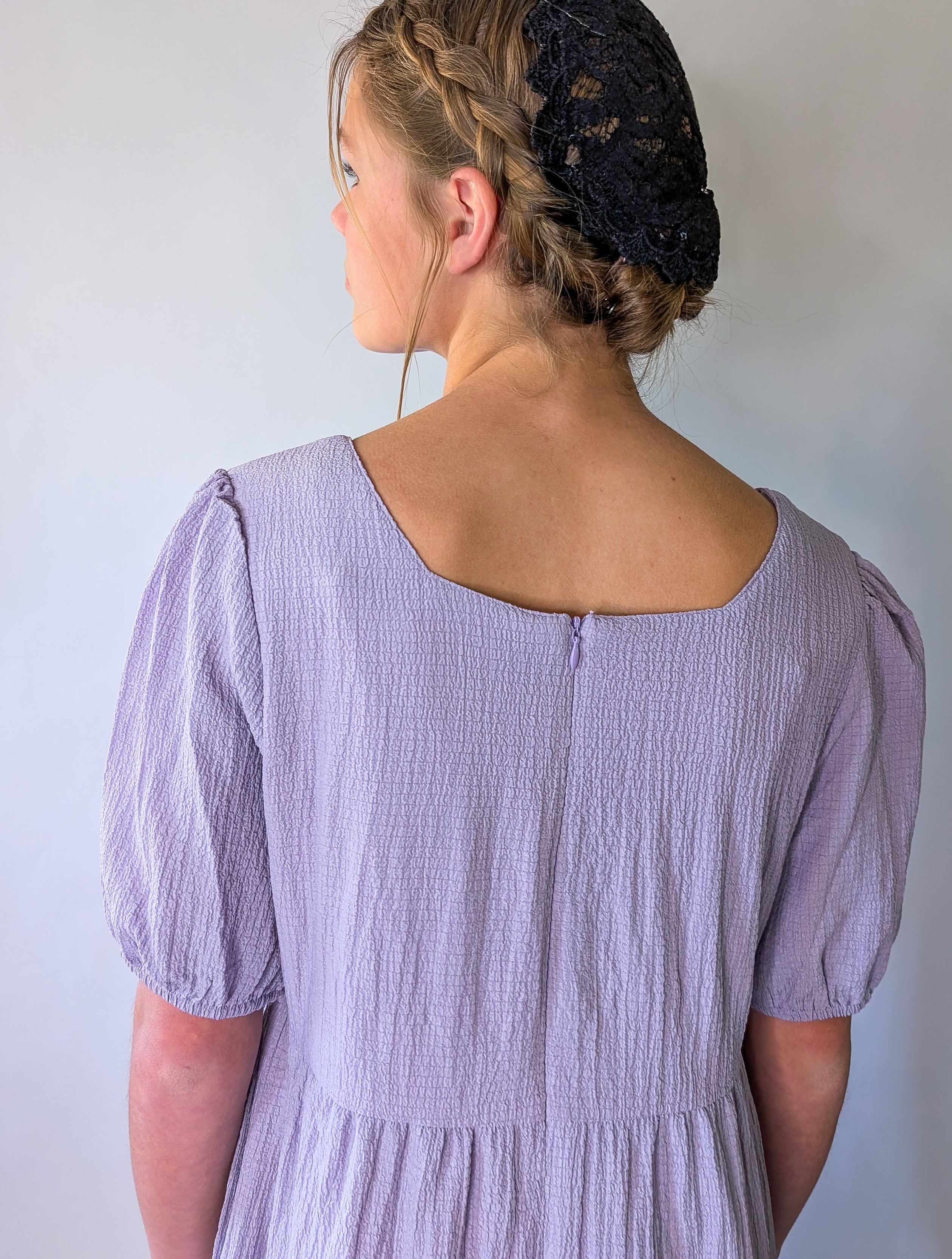 'Vivian' Square Neck Midi Dress in Lavender