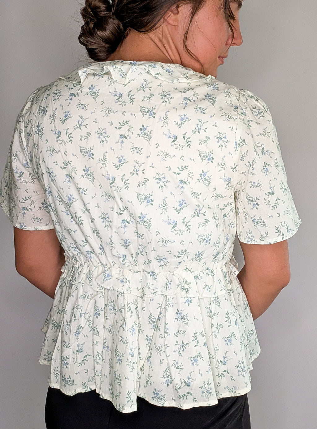 'Violet' Floral Top in Cream