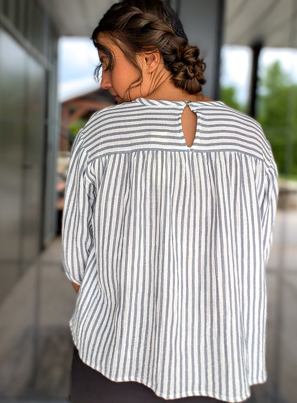 'Lana' 3/4 Sleeve Top in Navy