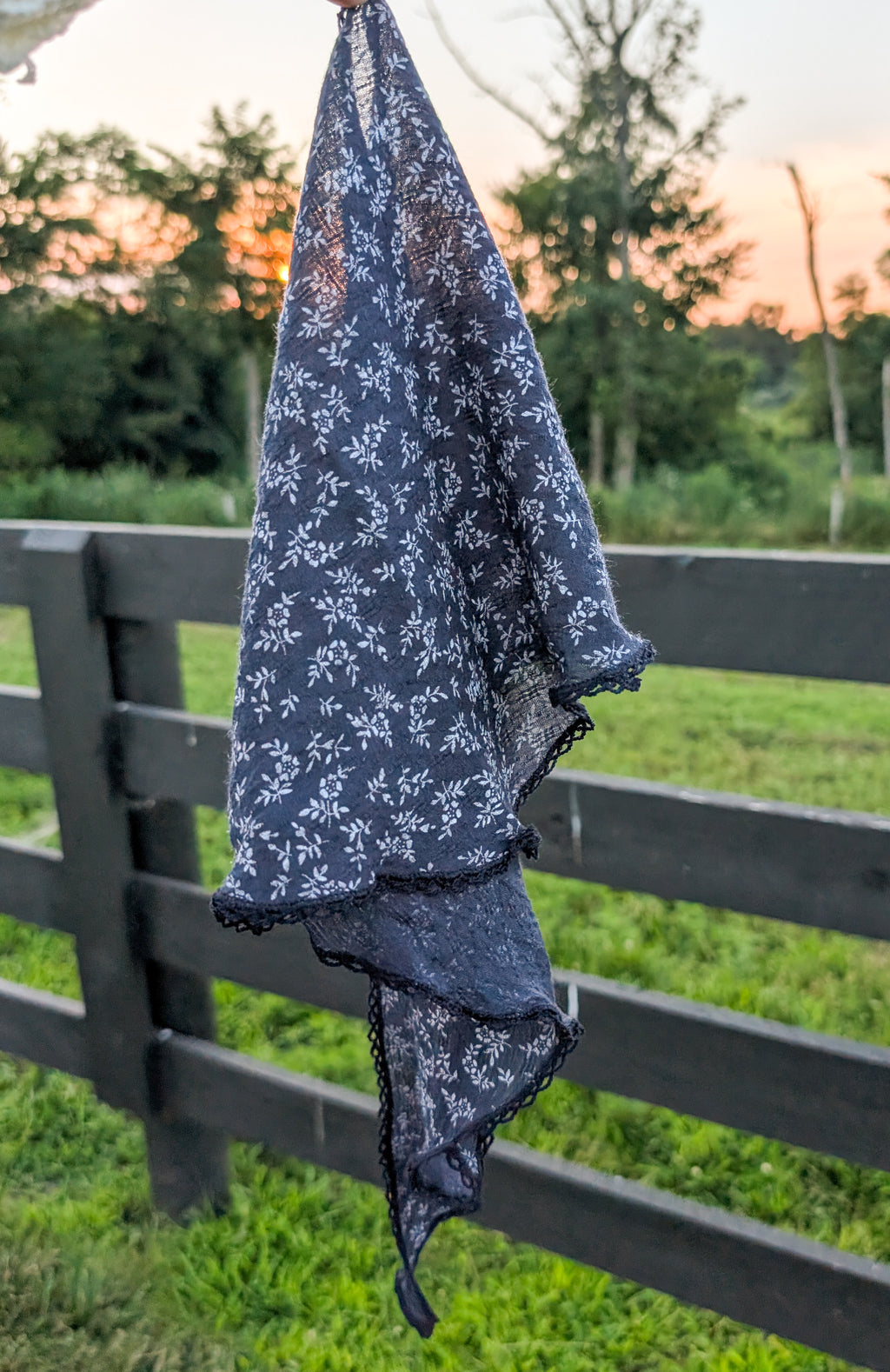 Floral Half Bandana in Navy