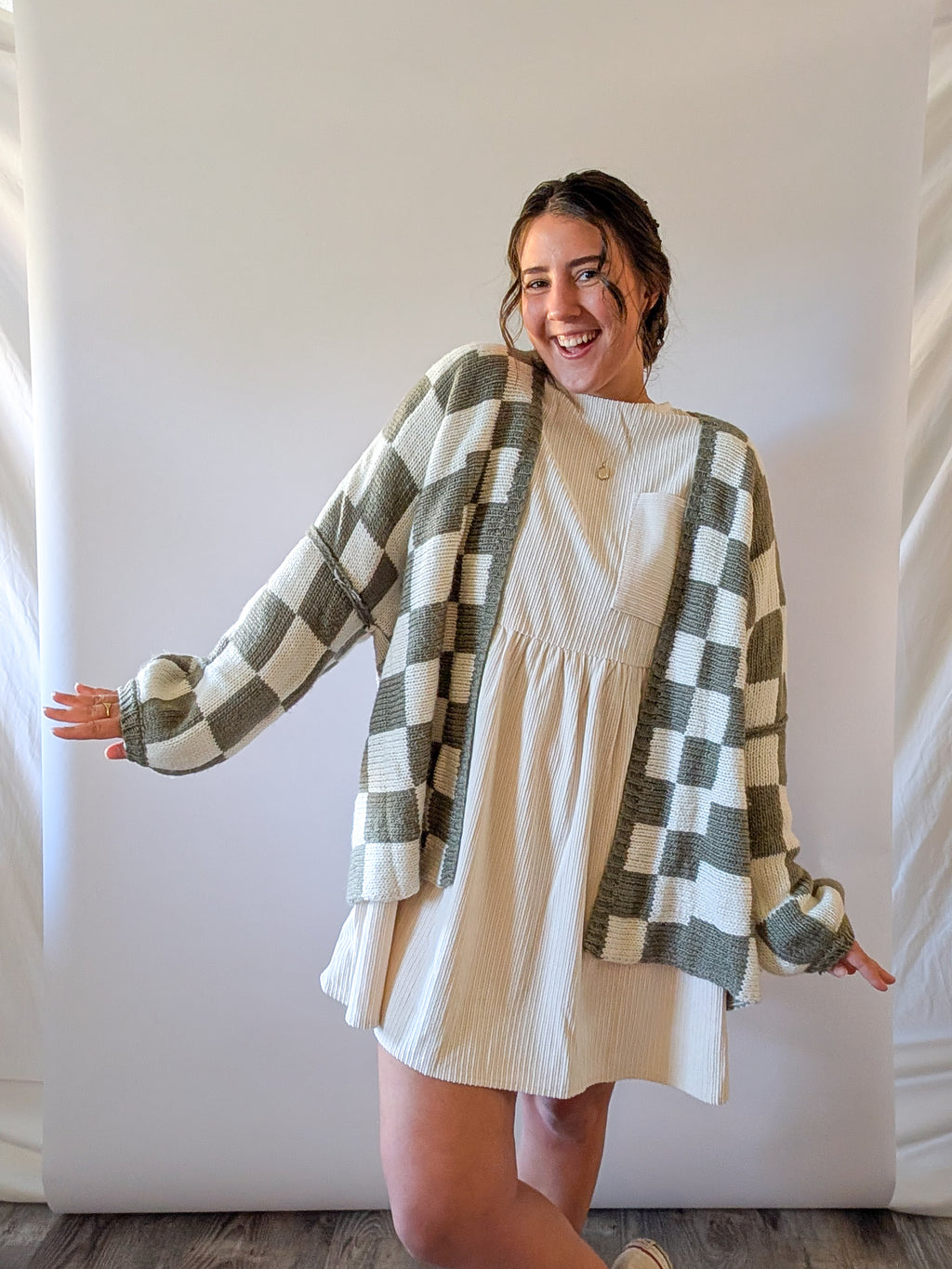 'Lauren' Checkered Cardigan in Olive