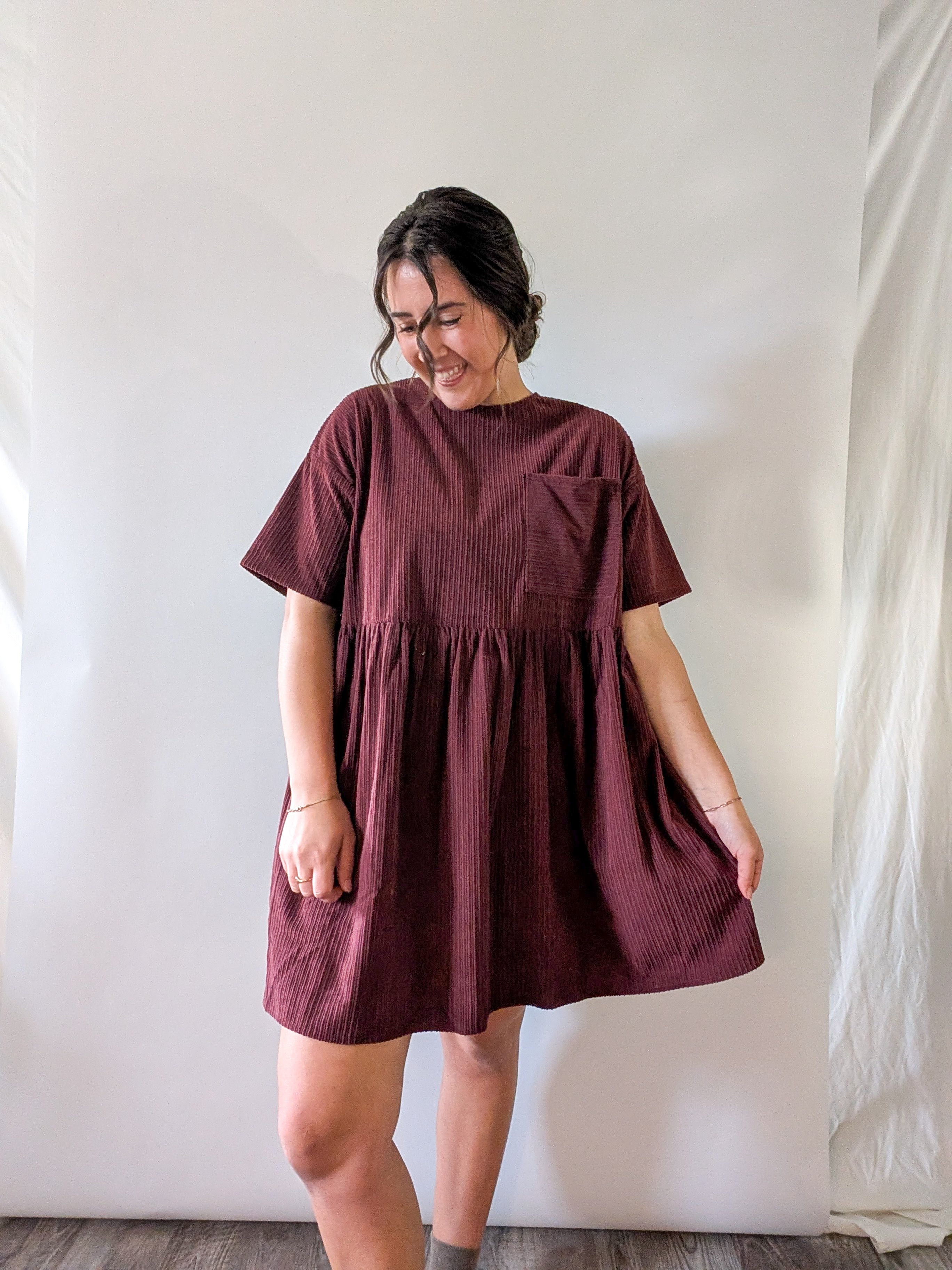'Wyatt' Cordery Midi Dress in Burgundy