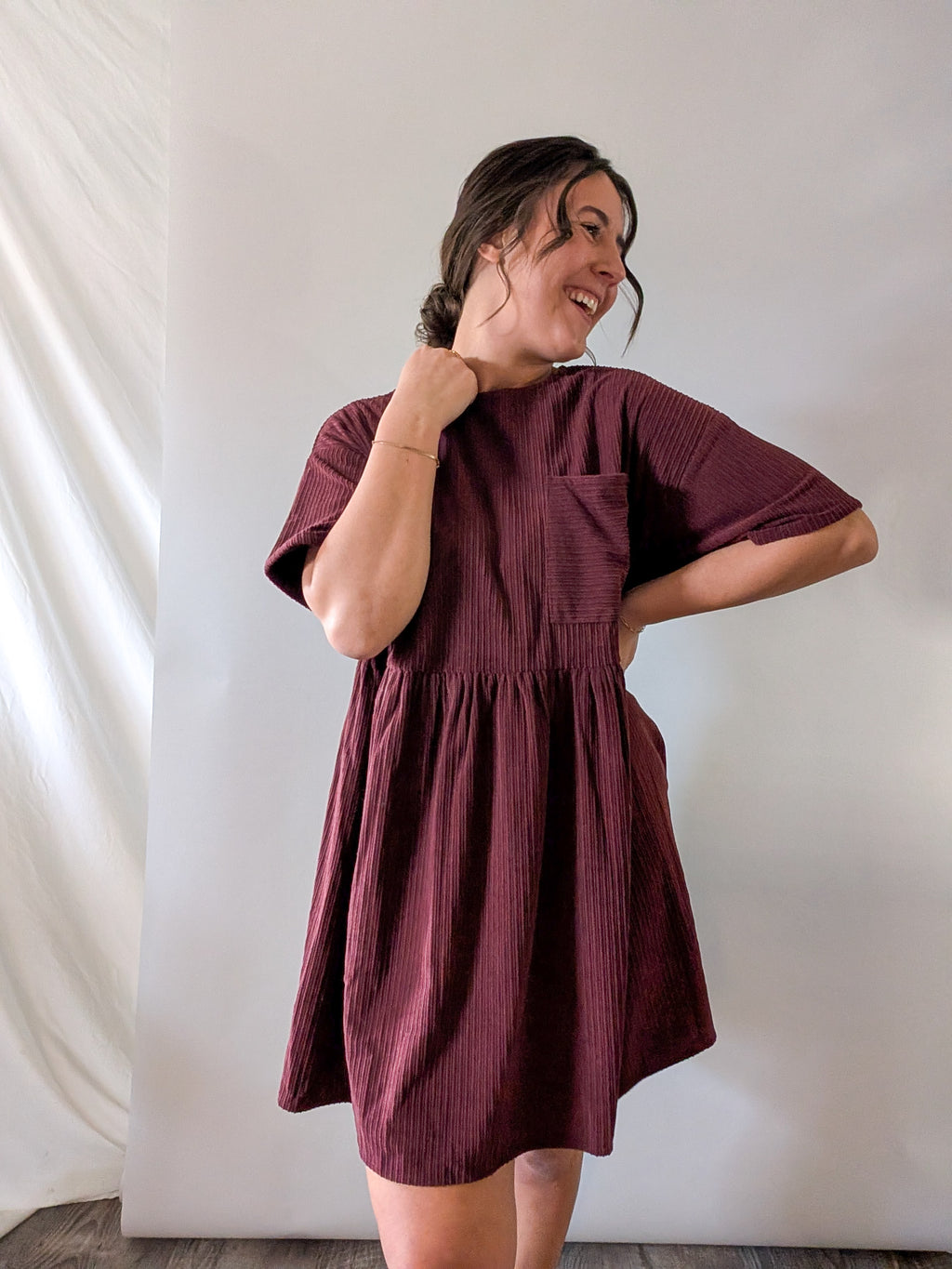 'Wyatt' Cordery Midi Dress in Burgundy