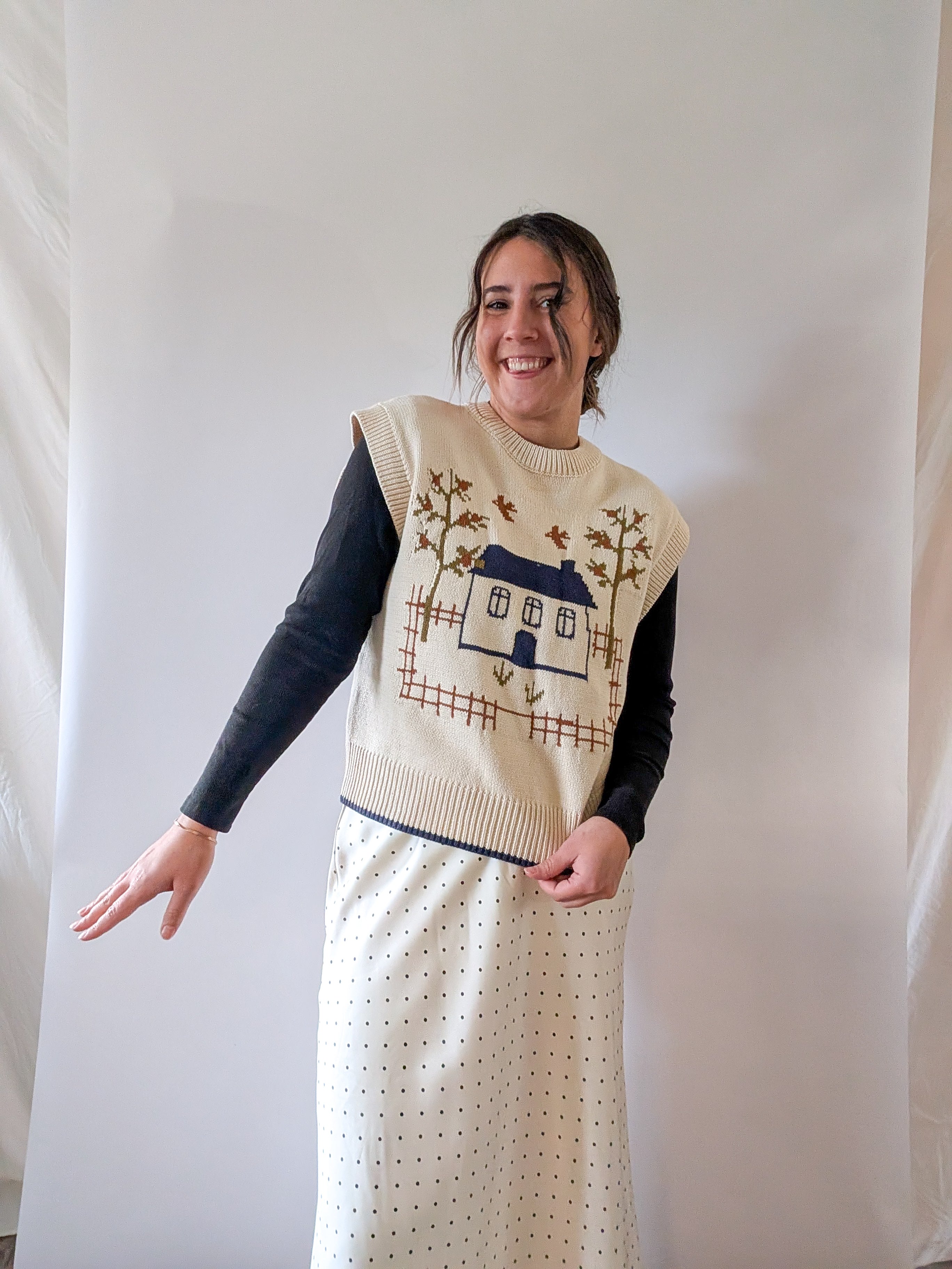 'Carter' Sweater Vest in Cream