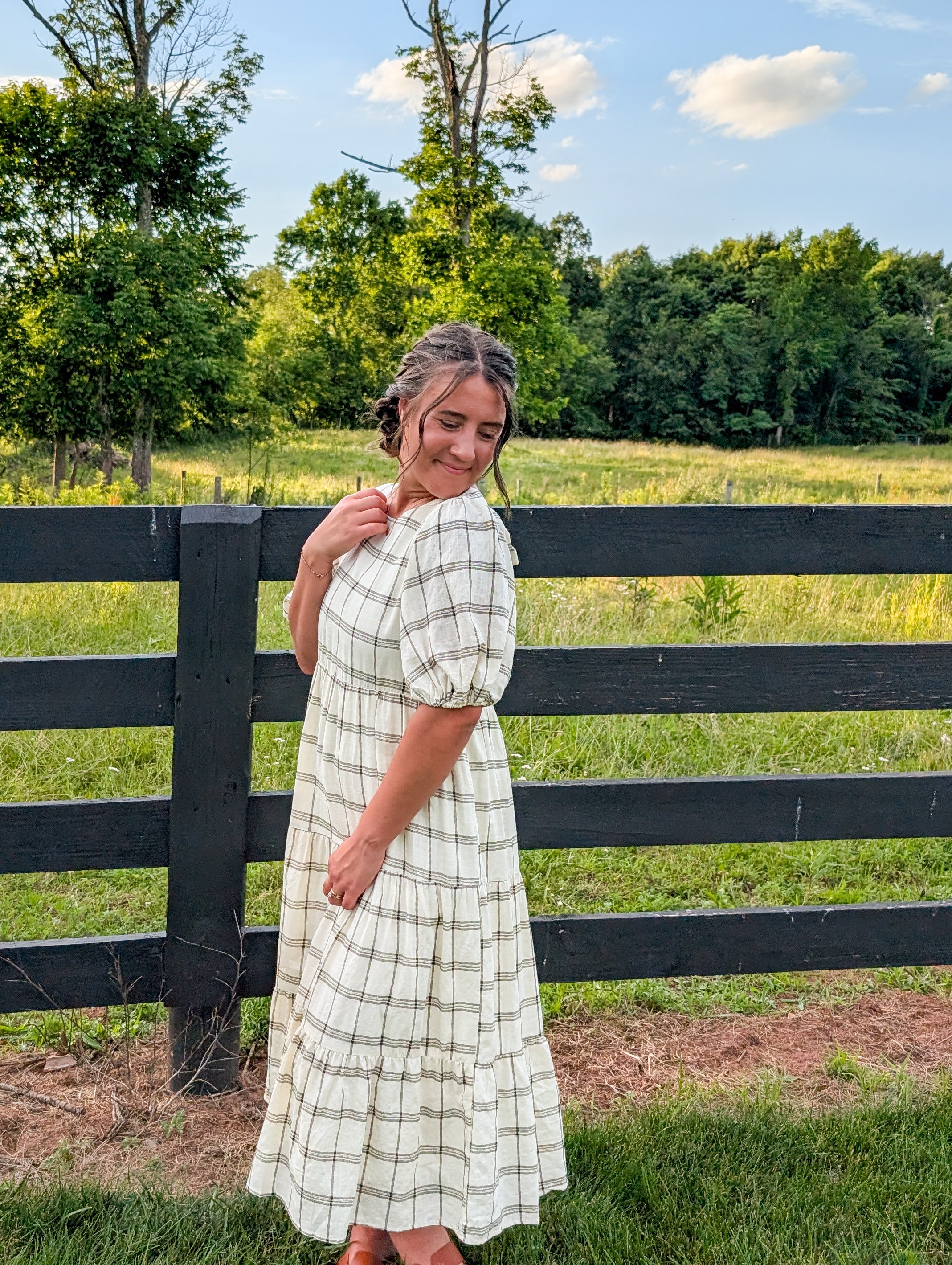 'Maylah' Gingham Midi Dress in Cream