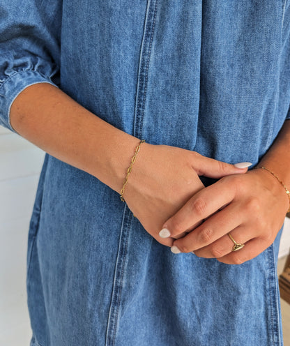 Paperclip Chain Bracelet in Gold