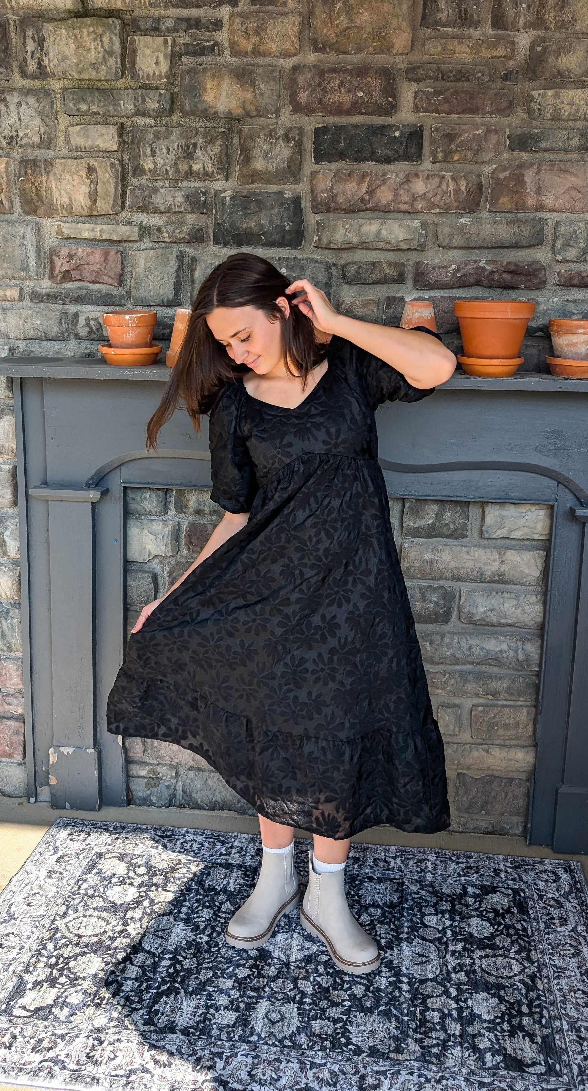 'Quinn' Floral Detail Midi Dress in Black