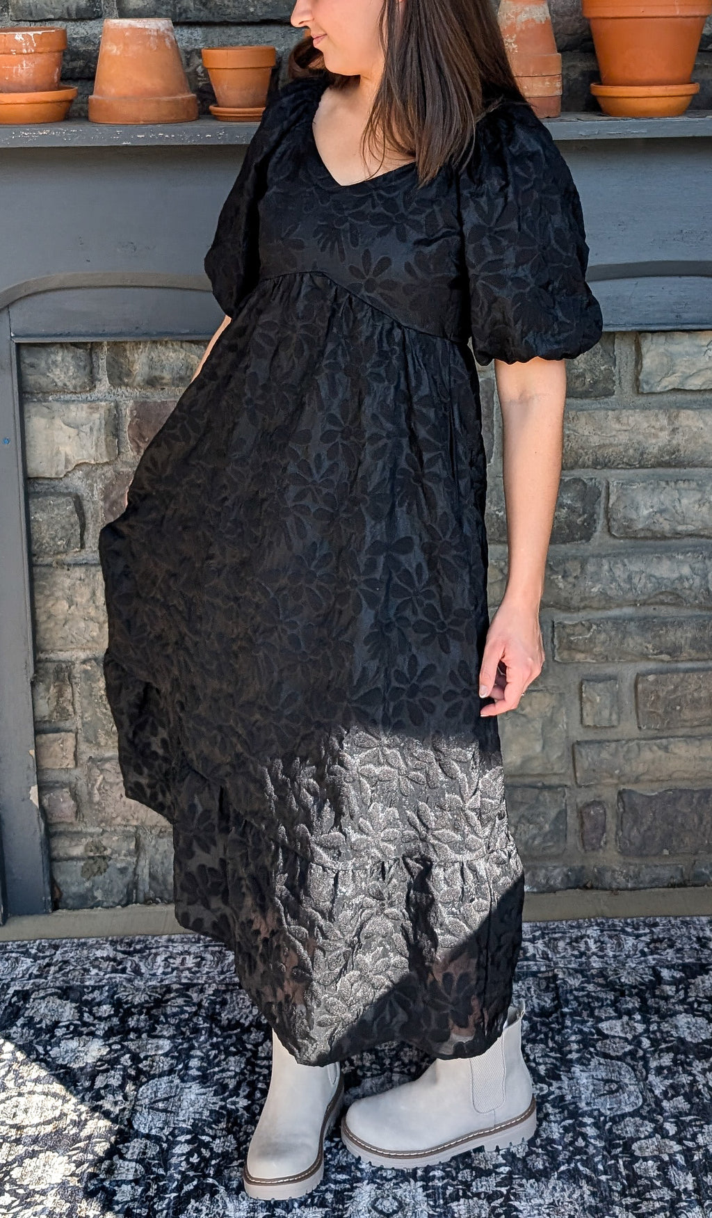 'Quinn' Floral Detail Midi Dress in Black