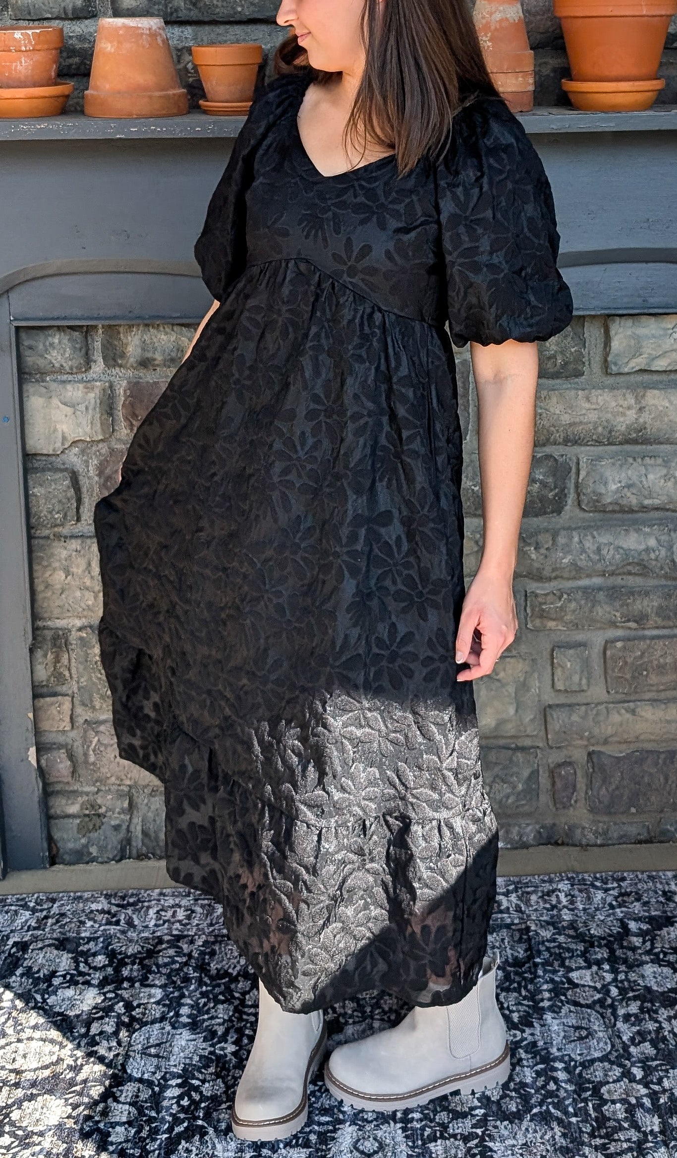 'Quinn' Floral Detail Midi Dress in Black