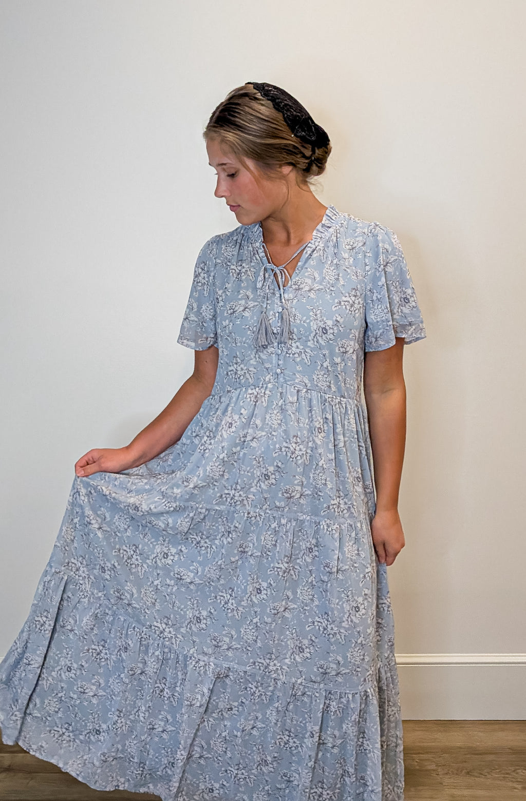 'Julia' Floral Maxi Dress in Soft Blue